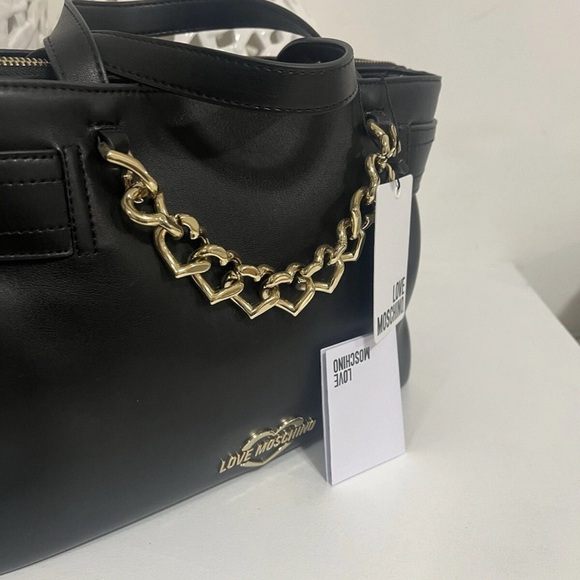 LOVE MOSCHINO Borsa PU Rosso
Satchel Shoulder Bag Black Leather
Gold Chain Logo - Picture 2 of 5